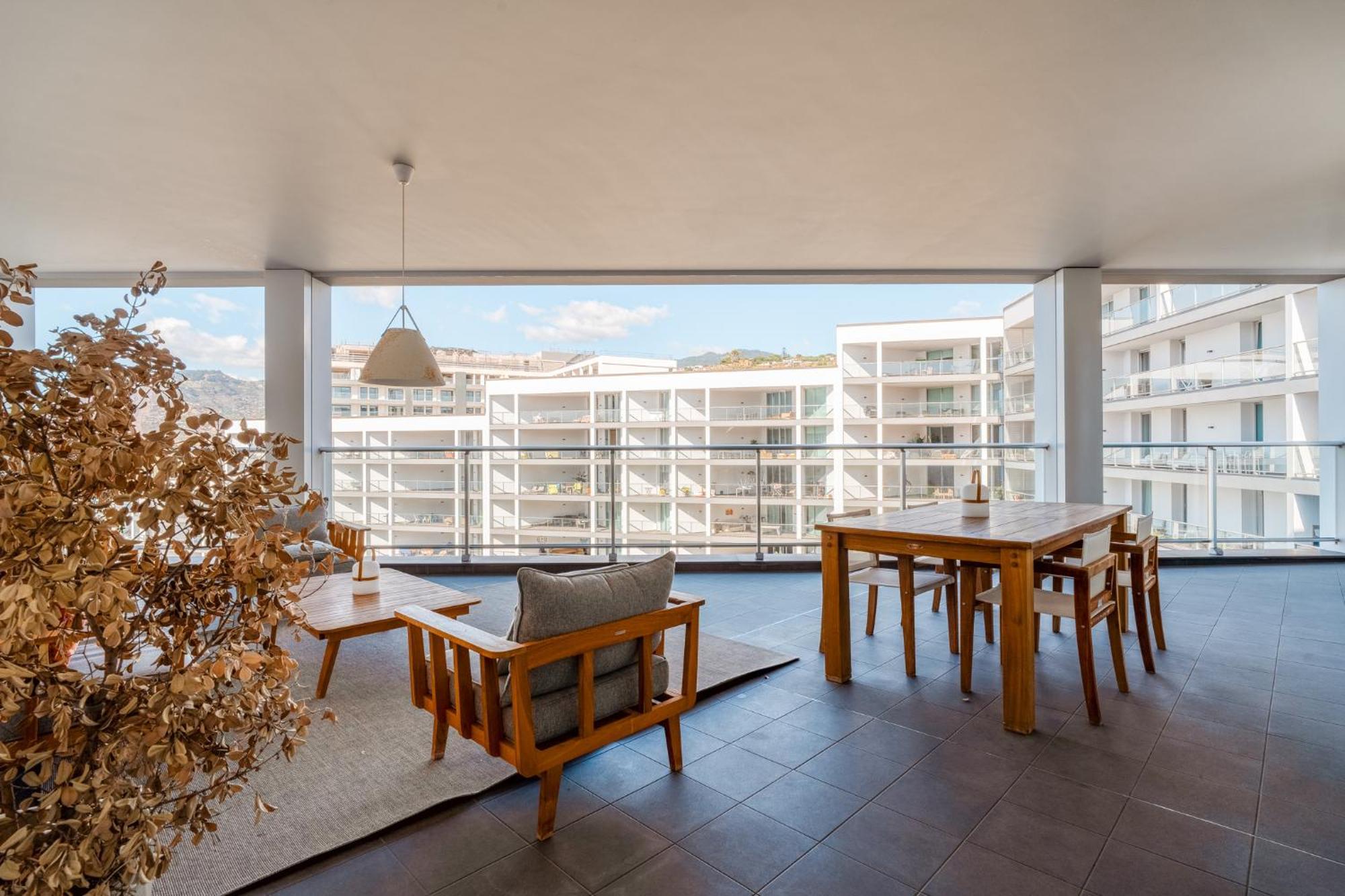 Suite 107 - Two Bedroom Apartment Funchal  Exterior foto